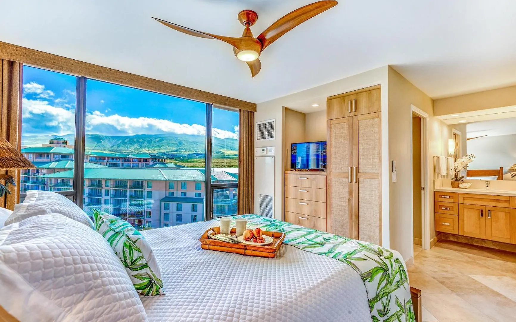 2 Bedrooms 2 Bath! Massive Ocean View Kaanapali