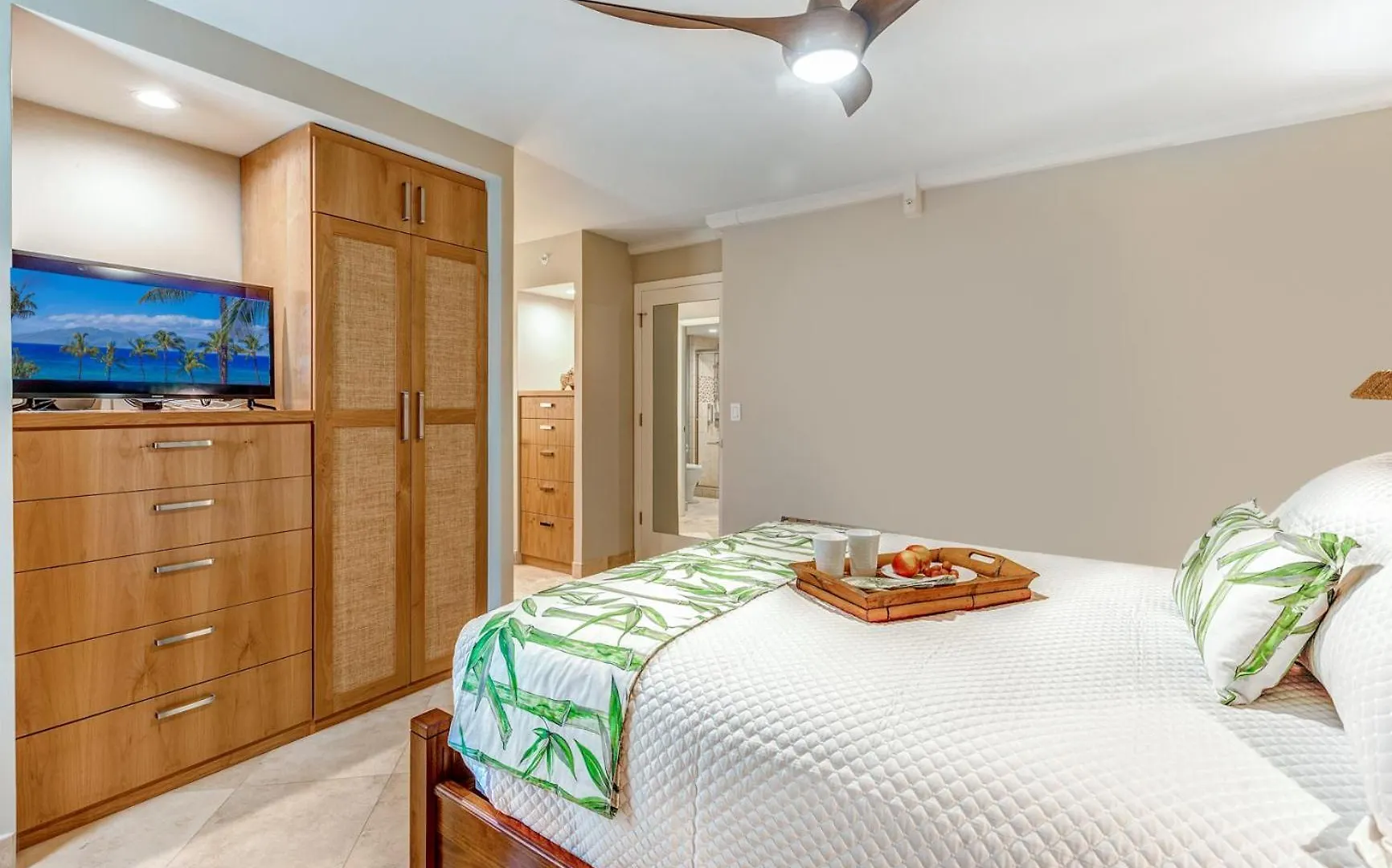 Apartment 2 Bedrooms 2 Bath! Massive Ocean View Kaanapali