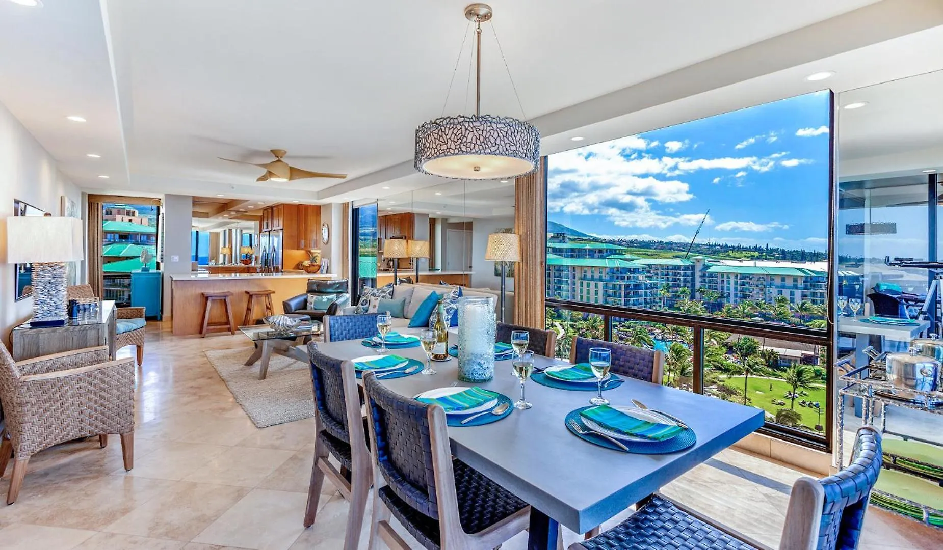 Apartment 2 Bedrooms 2 Bath! Massive Ocean View Kaanapali